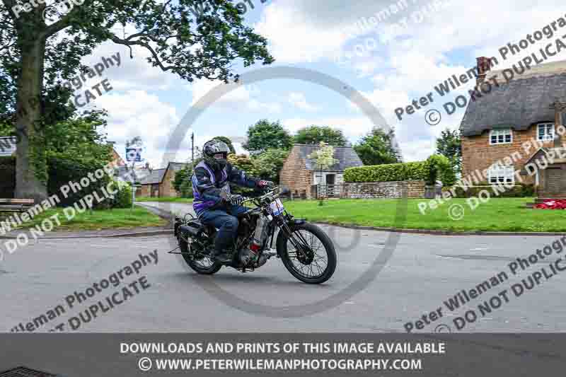 Vintage motorcycle club;eventdigitalimages;no limits trackdays;peter wileman photography;vintage motocycles;vmcc banbury run photographs